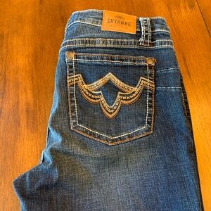 Shyanne Boot Cut Stretch Jeans 31x36 Nearly New!